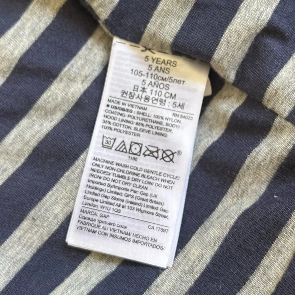 GAP classic yellow hooded raincoat - Picture 5 of 9